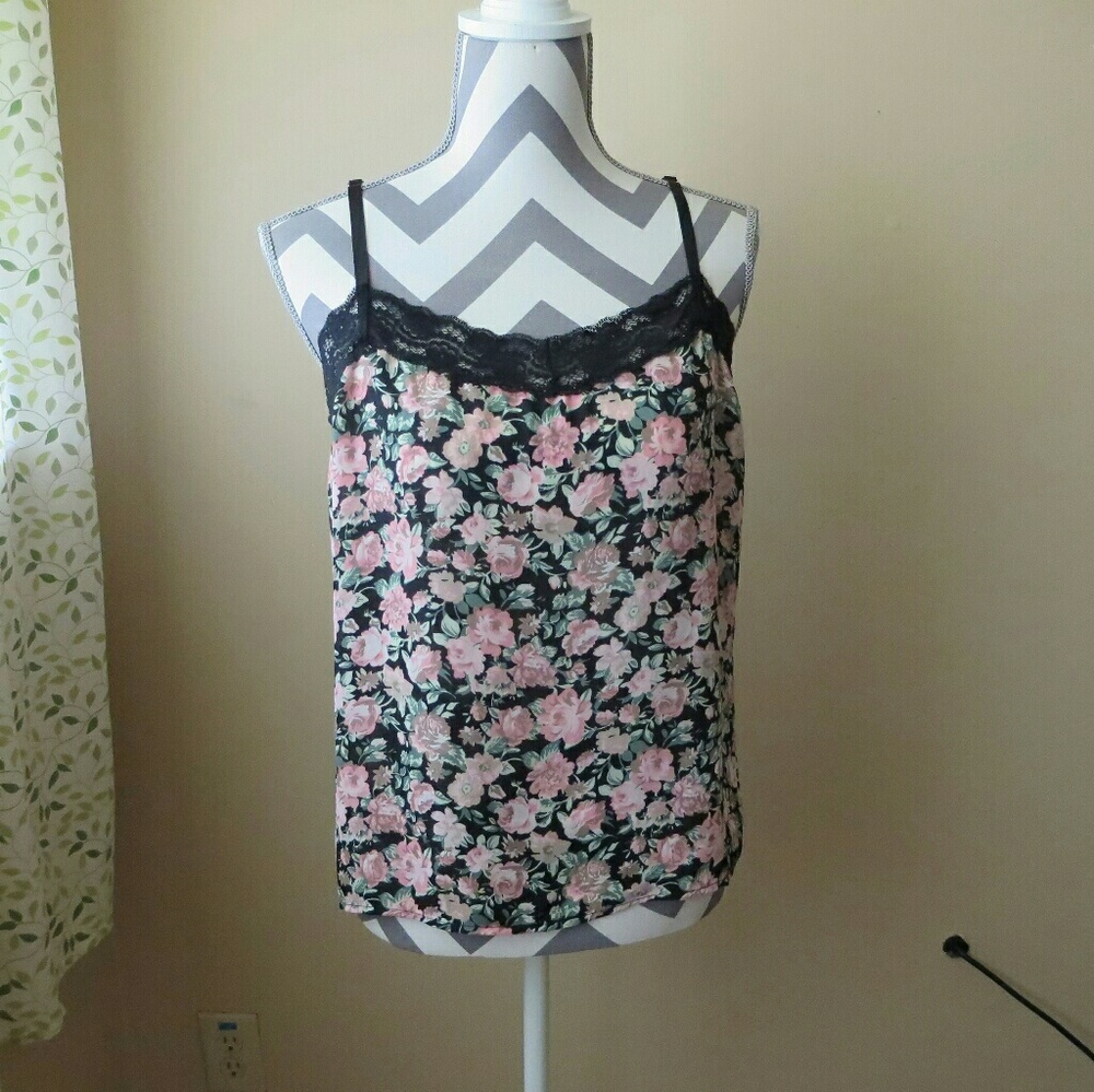 Rue 21 Rose Print Cami